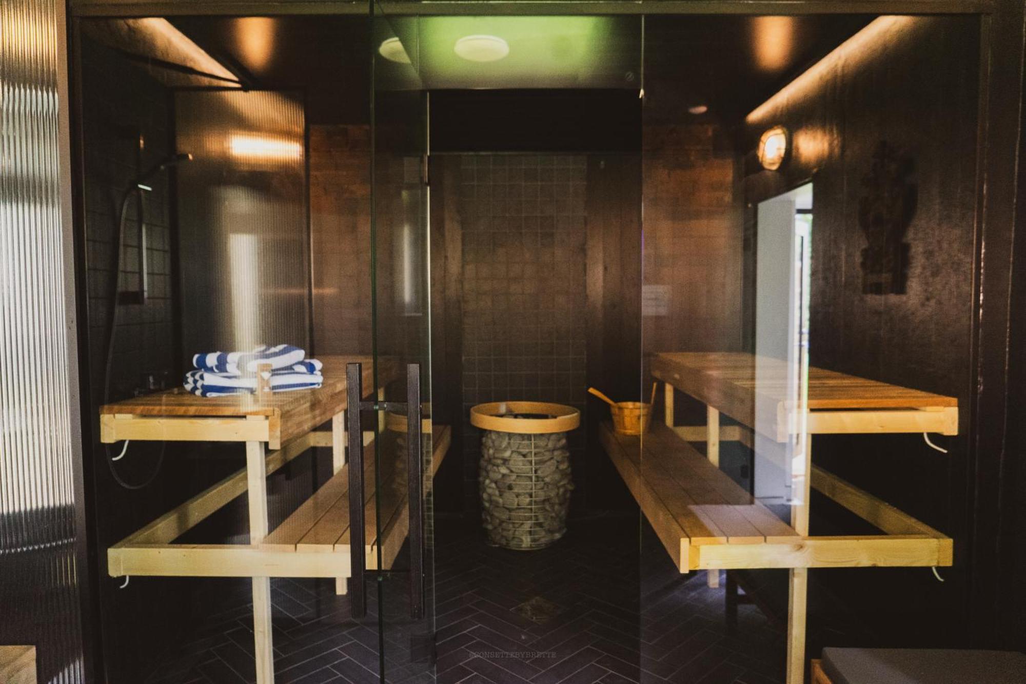 Отель Mia Glamping Orissaare Экстерьер фото