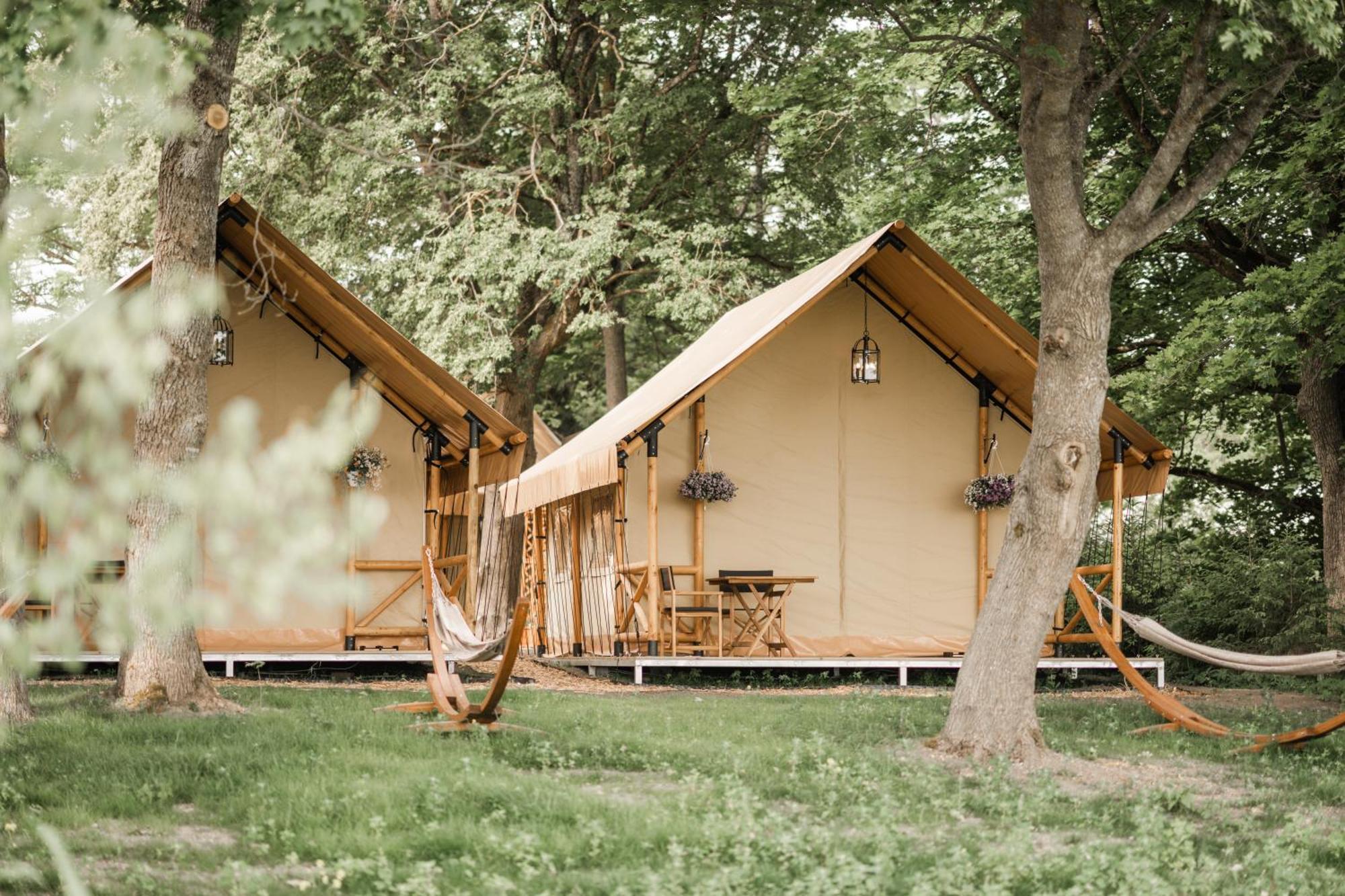 Отель Mia Glamping Orissaare Экстерьер фото