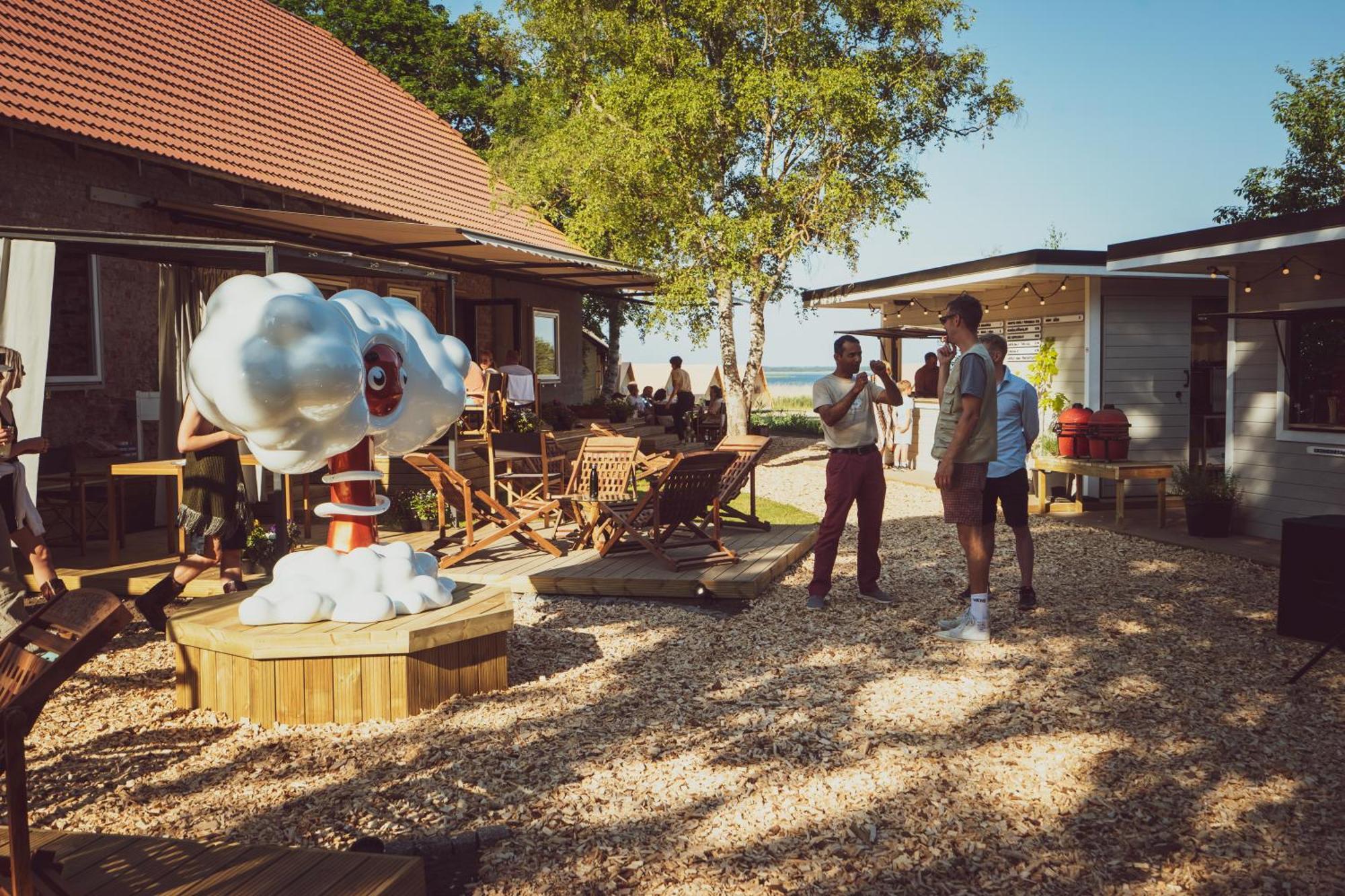 Отель Mia Glamping Orissaare Экстерьер фото