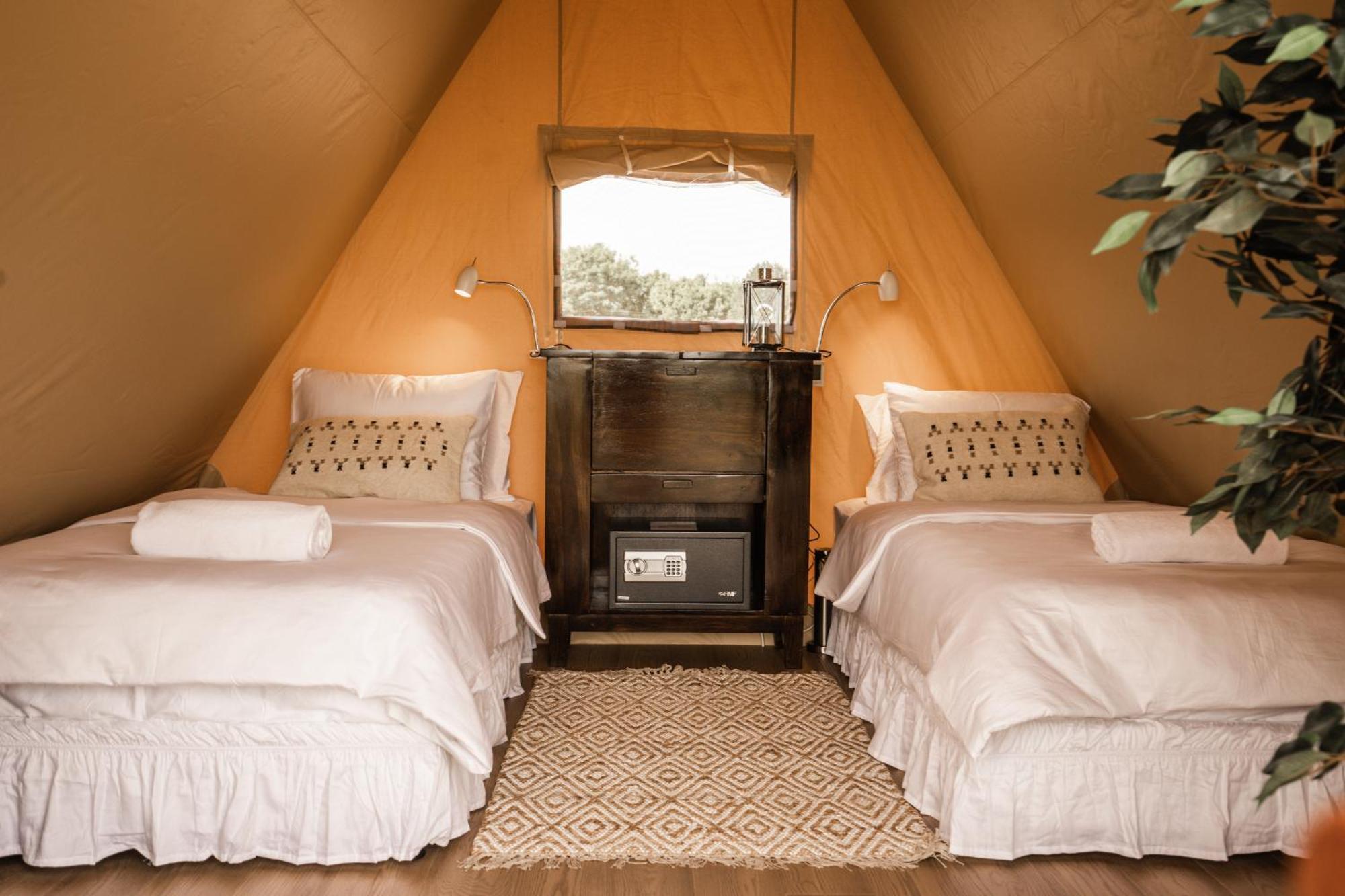 Отель Mia Glamping Orissaare Экстерьер фото