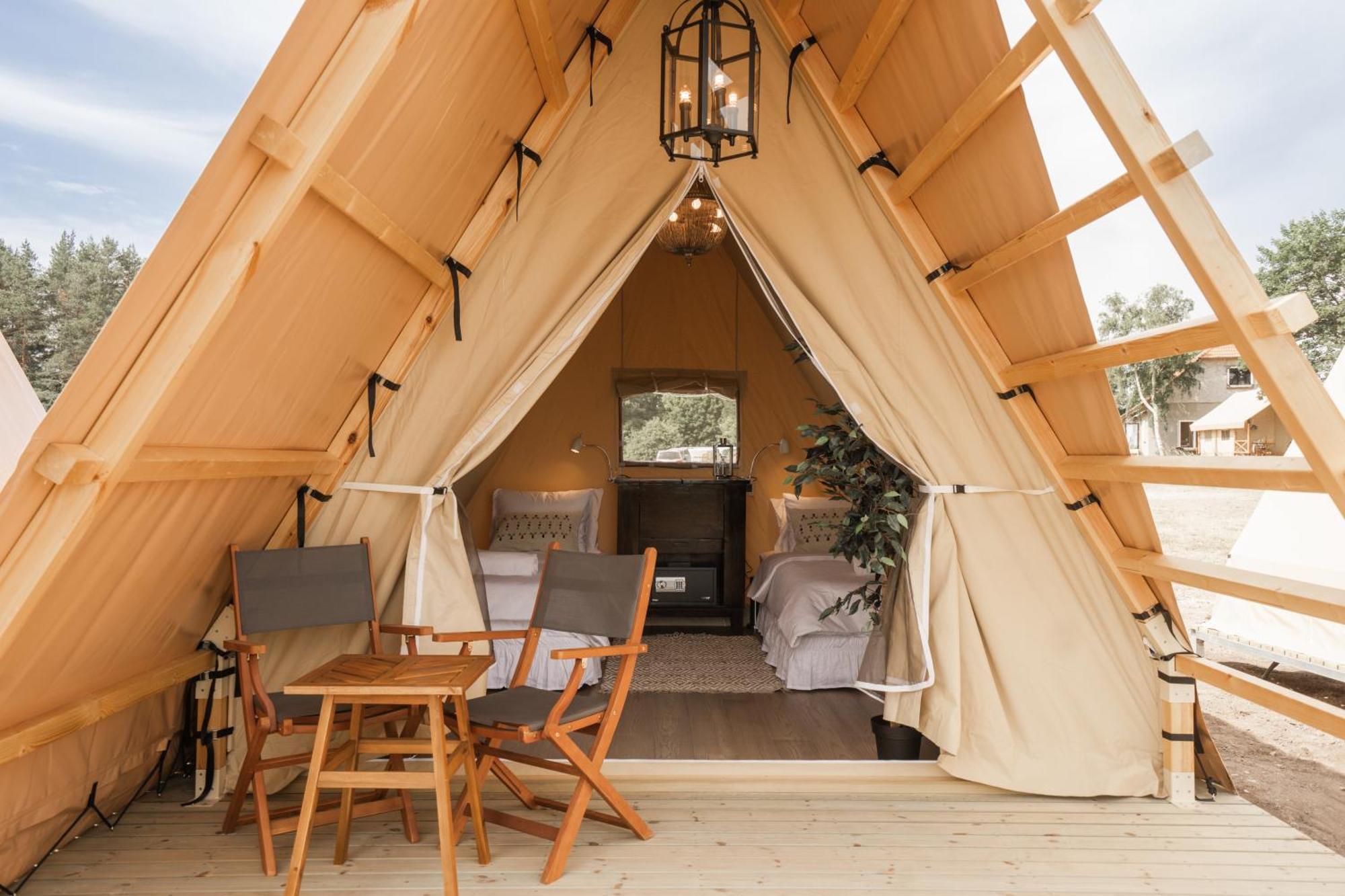 Отель Mia Glamping Orissaare Экстерьер фото