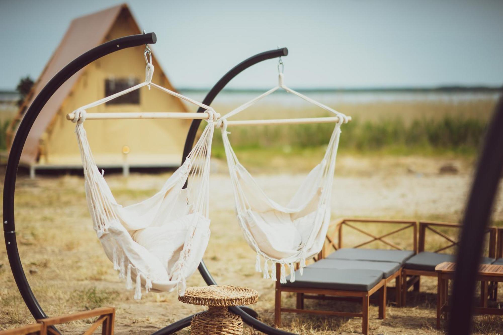 Отель Mia Glamping Orissaare Экстерьер фото