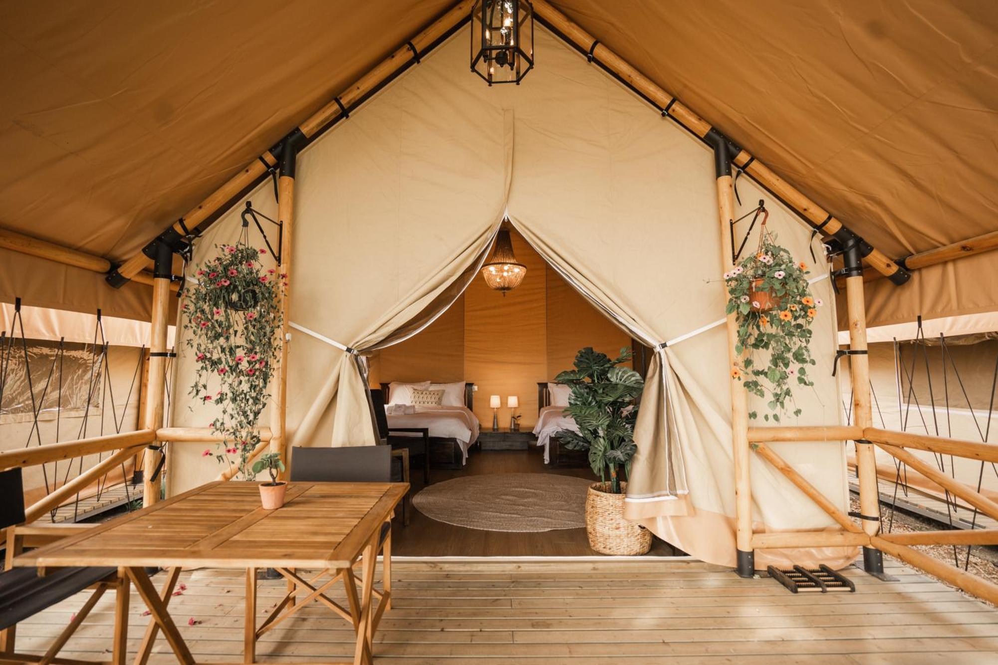Отель Mia Glamping Orissaare Экстерьер фото
